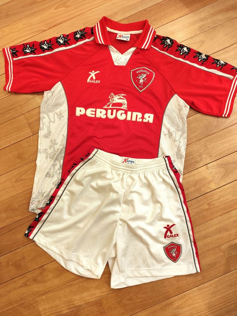 ペルージャ③　セリエA　イタリア　中田　日本代表　上下セット