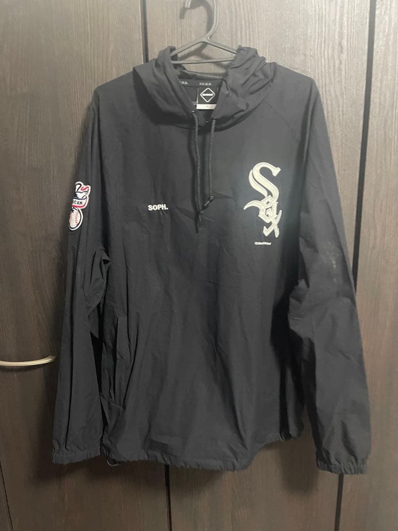 【レア】f.c.real Bristol×mlb ホワイトソックス　ジャケット
