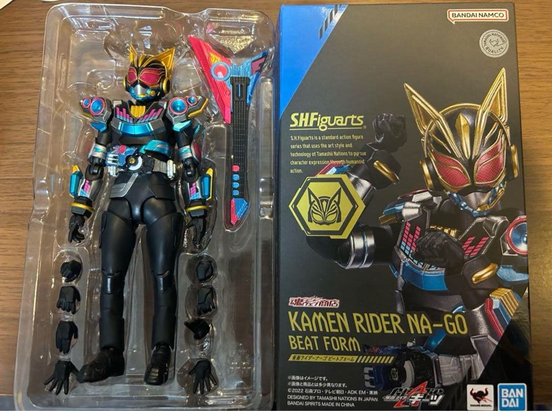 S.H.Figuarts 仮面ライダーナーゴ ビートフォーム
