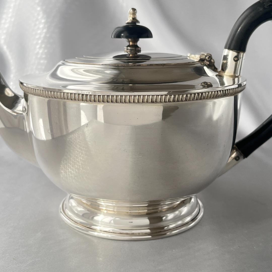 【 Garrard & Co. 】 アールデコ ティーポット【シルバープレート】