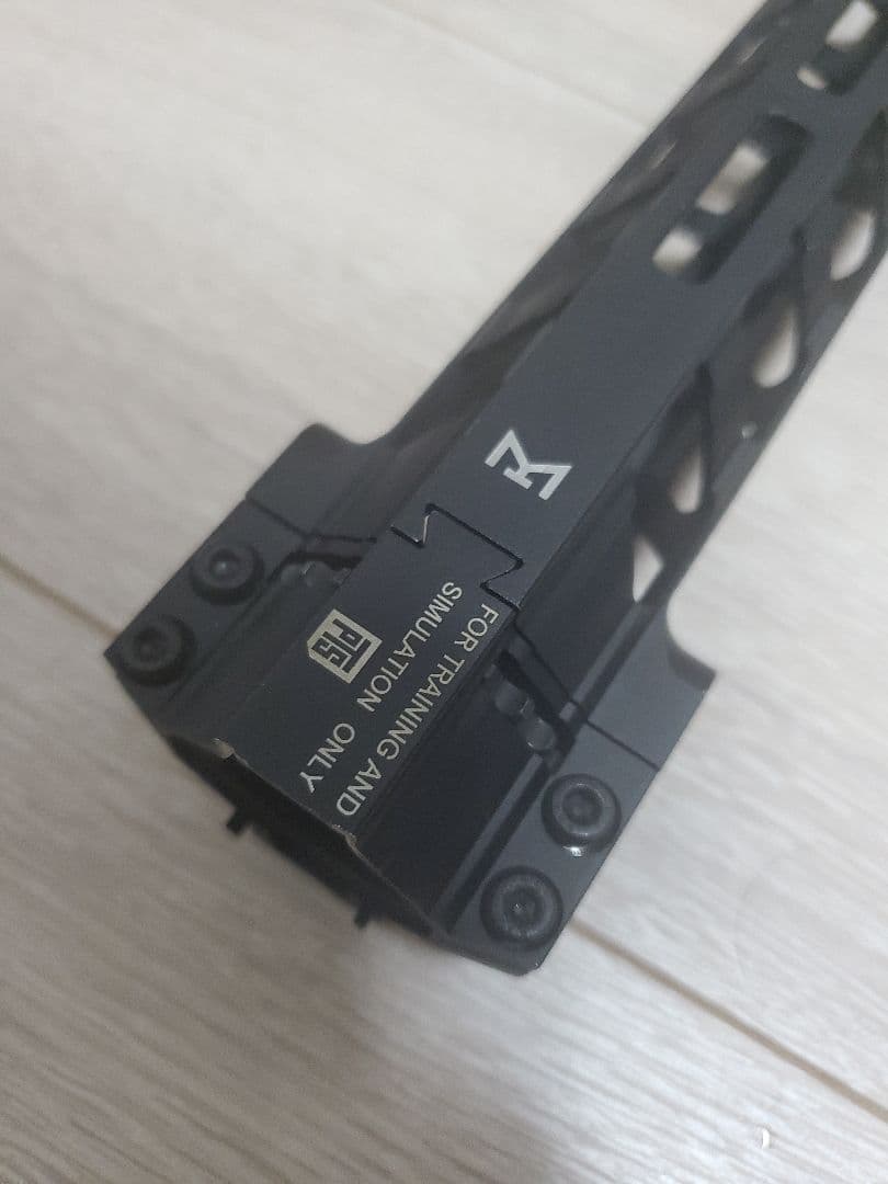 PTS SAA Fortisタイプ M-LOKレールハンドガード 12inch