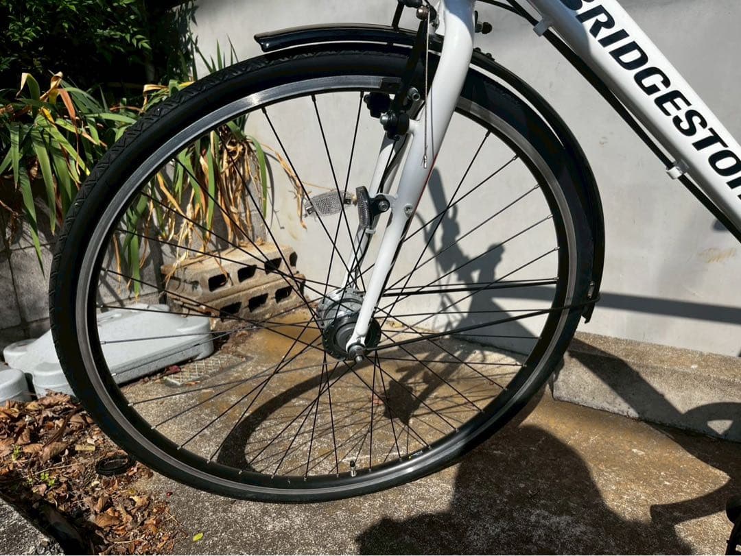 BRIDGESTONE ブリヂストン　クロスバイク ホワイト TB1