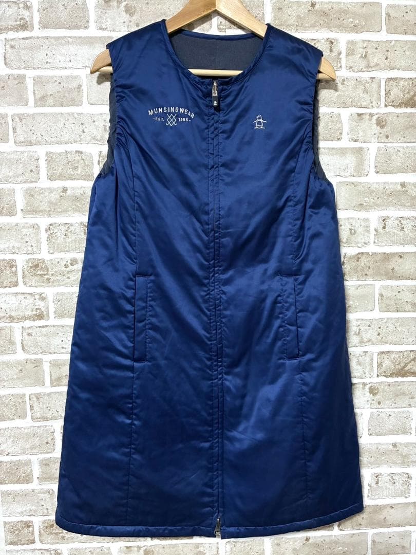 【早い者勝ち❣️】マンシングウェア ダウン リバーシブルワンピース L ネイビー