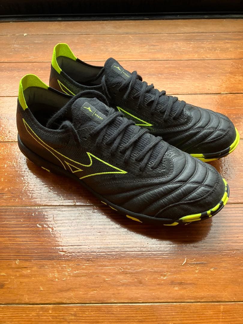 ミズノ　モレリア βtf 26.0 JAPAN限定カラー