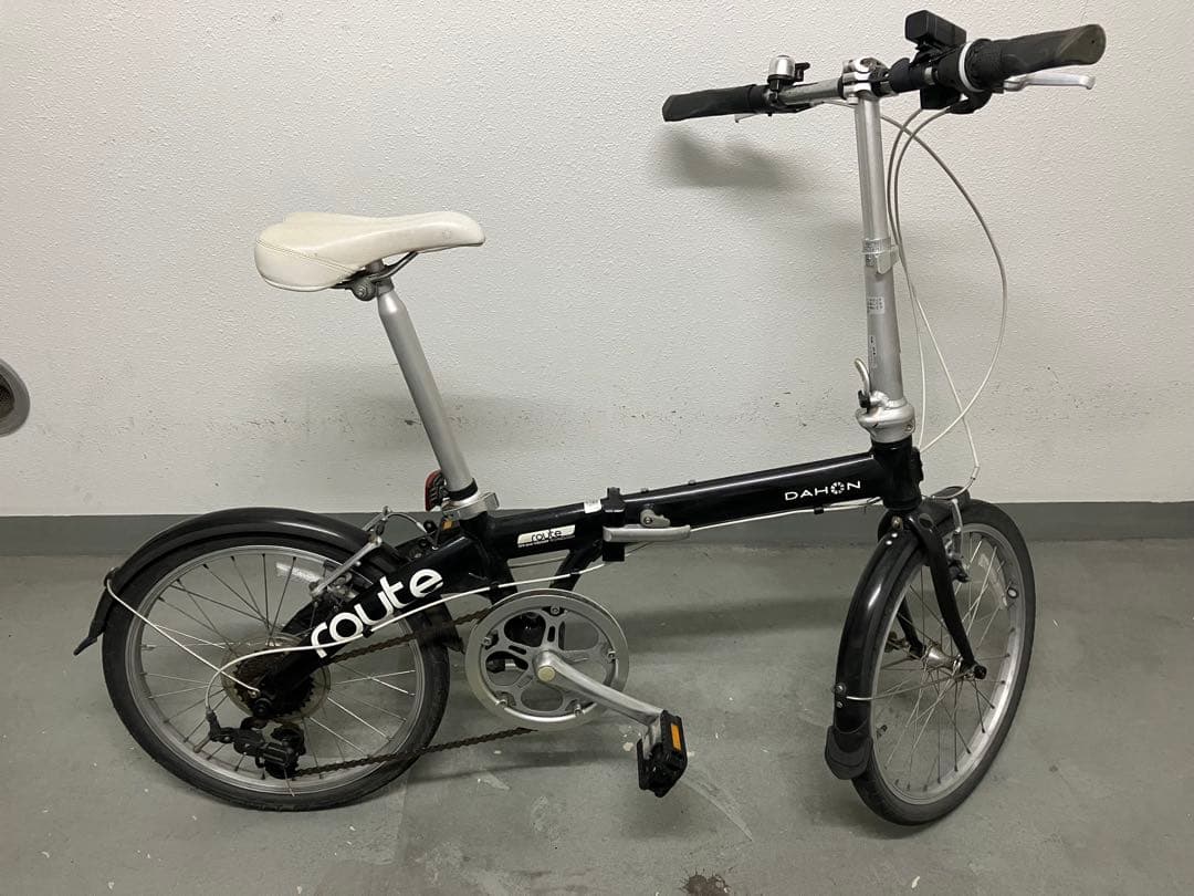 ★台東区引取限定★　20インチ折畳自転車　DAHON ルート