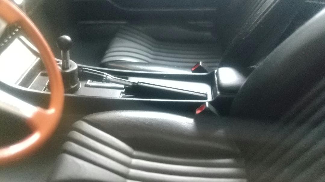 さわさわ　1/18 BoS フィアット ディノ2000クーペ フェラーリ