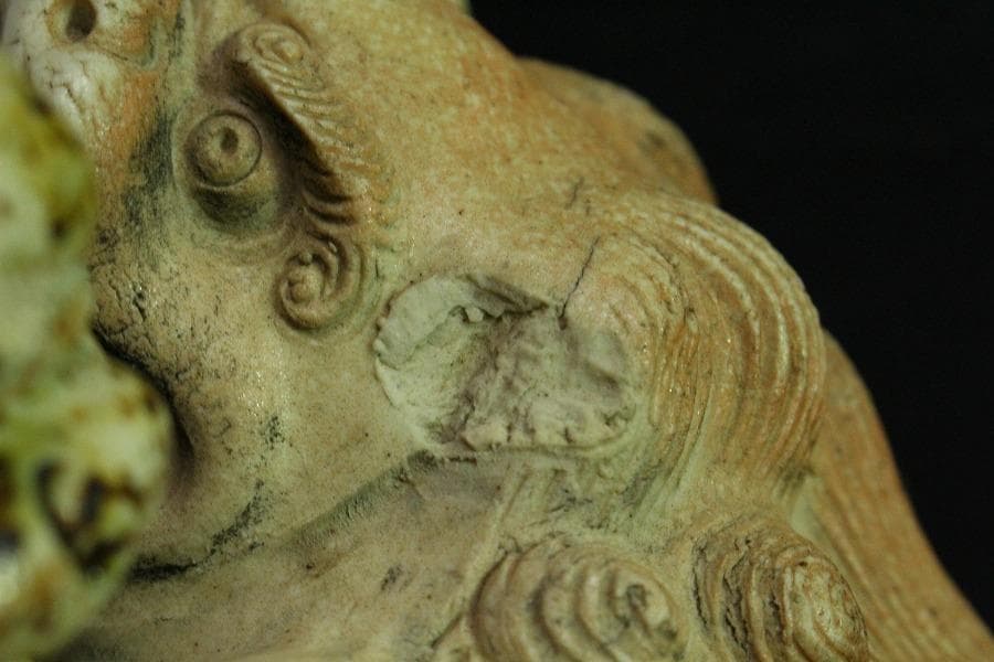 白備前 双獅子 置物 骨董 古美術 在銘(K-YC509)