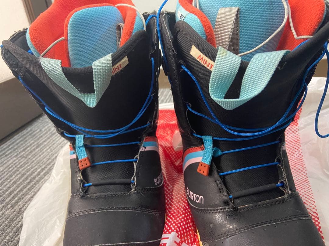 ＋ BURTON スノーボードブーツ 24cm