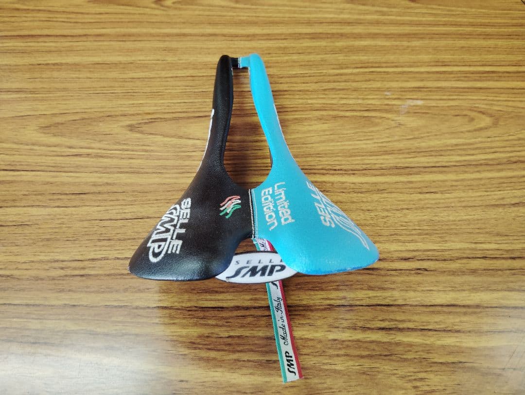 Selle SMP Forma Limited Edition サドル
