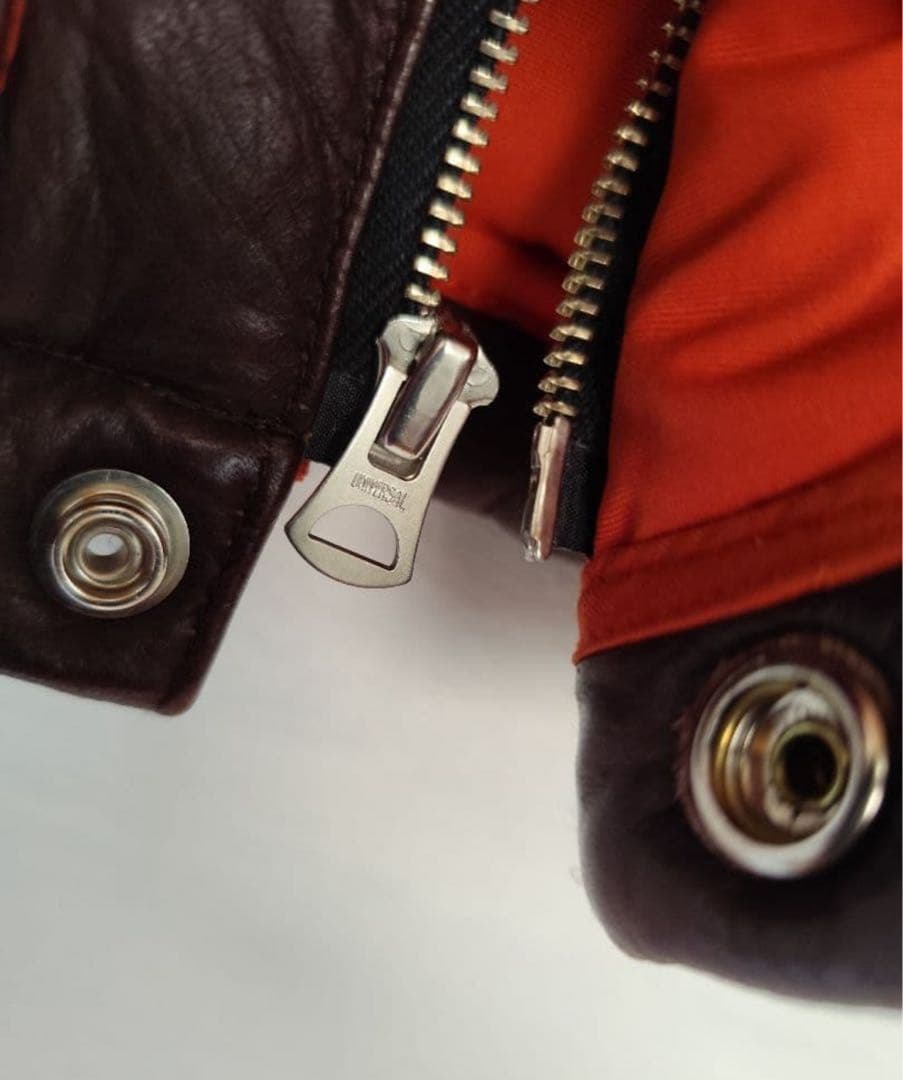 ディアスキンダウンベスト　リアルマッコイズ