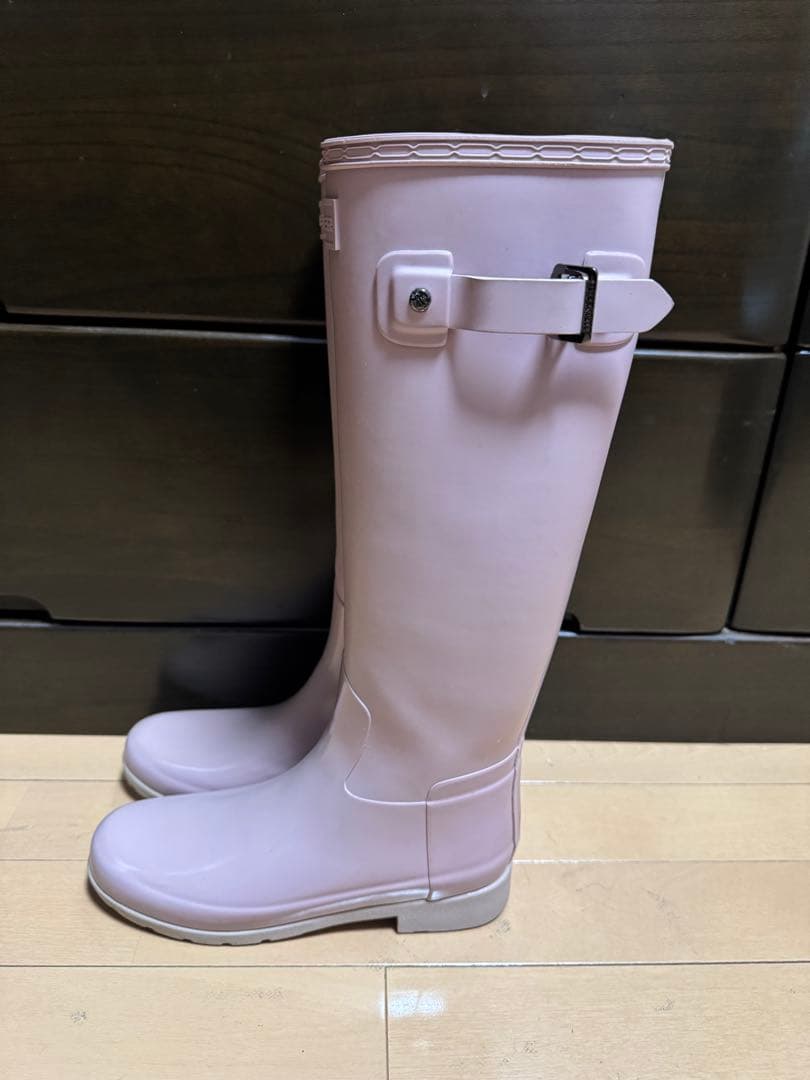 23cm HUNTER 薄いピンク　バックル付きロングブーツ