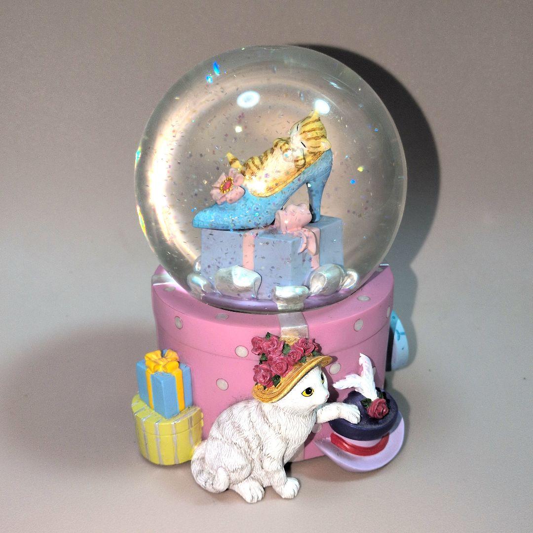 サンフランシスコ ミュージックボックス スノードーム 猫とプレゼント