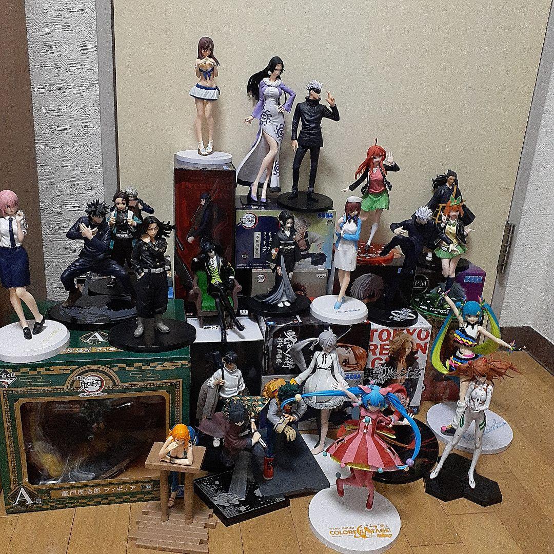 アニメフィギュアまとめ売り