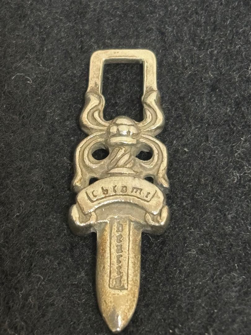 今月限定！値下げ中 クロムハーツ　CHROMEHEARTS ダガージップチャーム