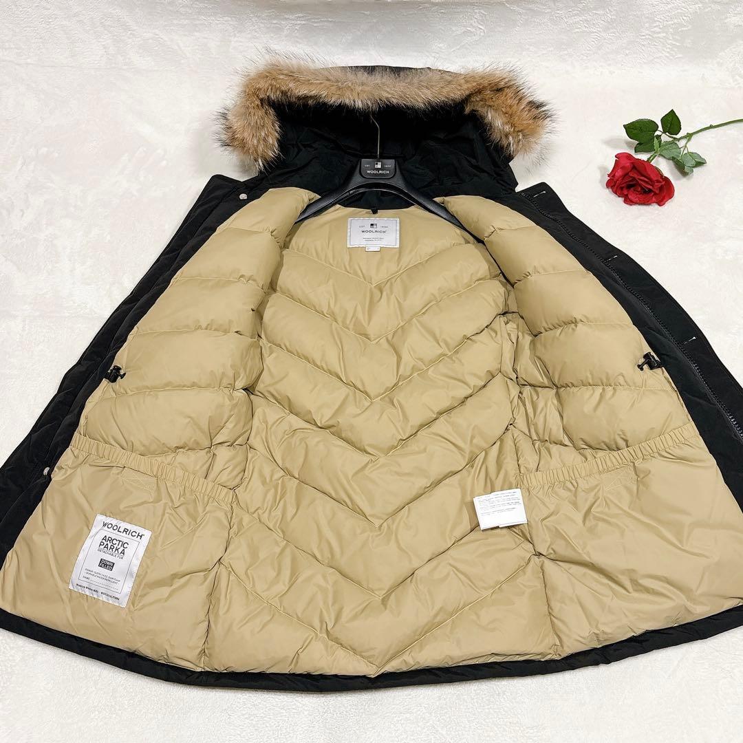 未使用✨　ウールリッチ　ダウンジャケット　ファー　ブラック　L 黒　近年モデル