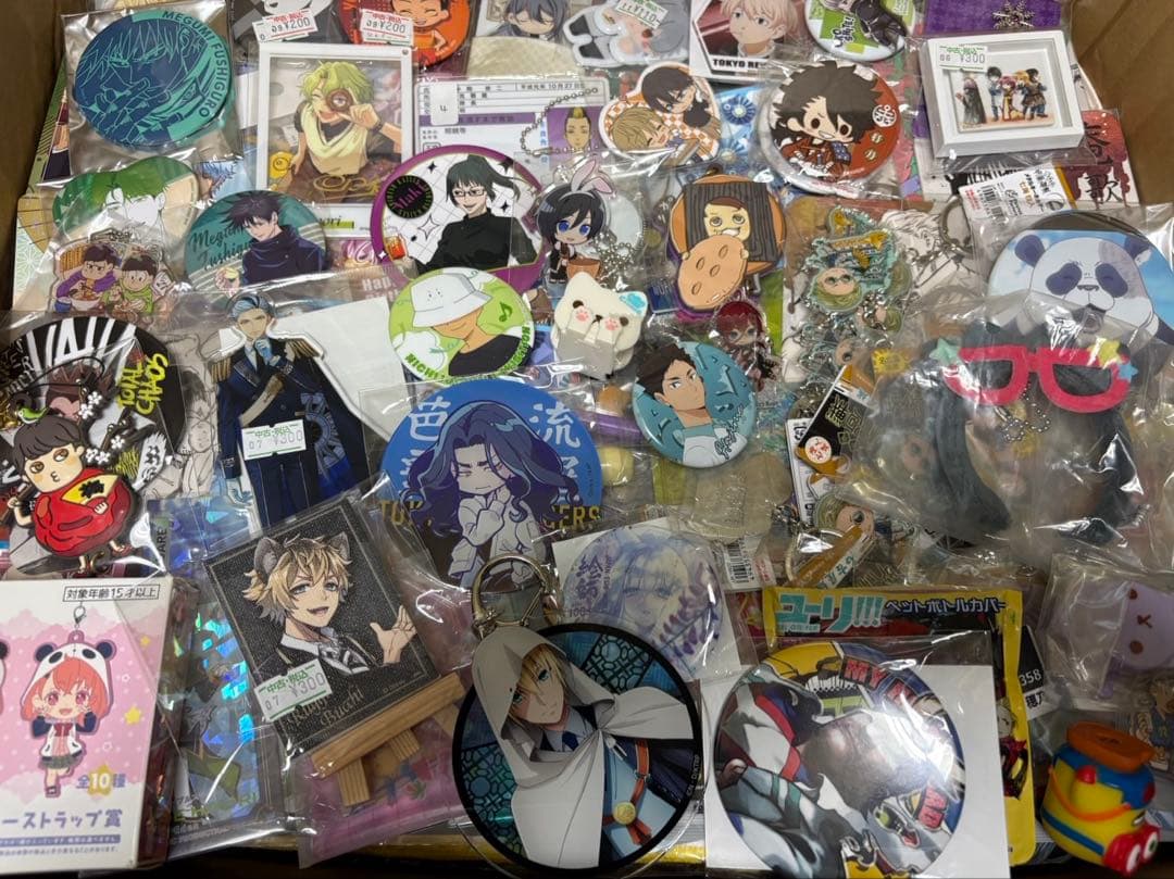 アニメ　アニメグッズ　キャラクターグッズ　まとめ売り　大量　激安　#002