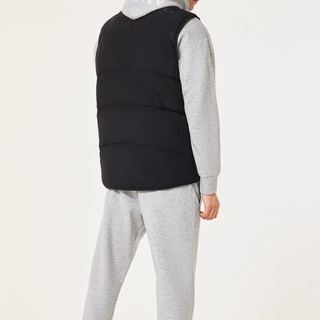 オークリーEnhance Insulation Vest 1.7 XXL