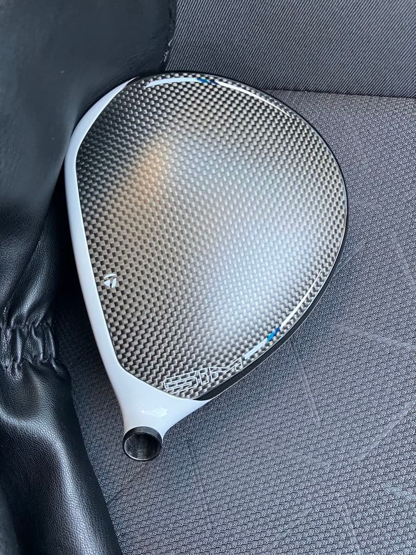 sim max taylormade テーラーメイド　ゴルフ　シム　ドライバー