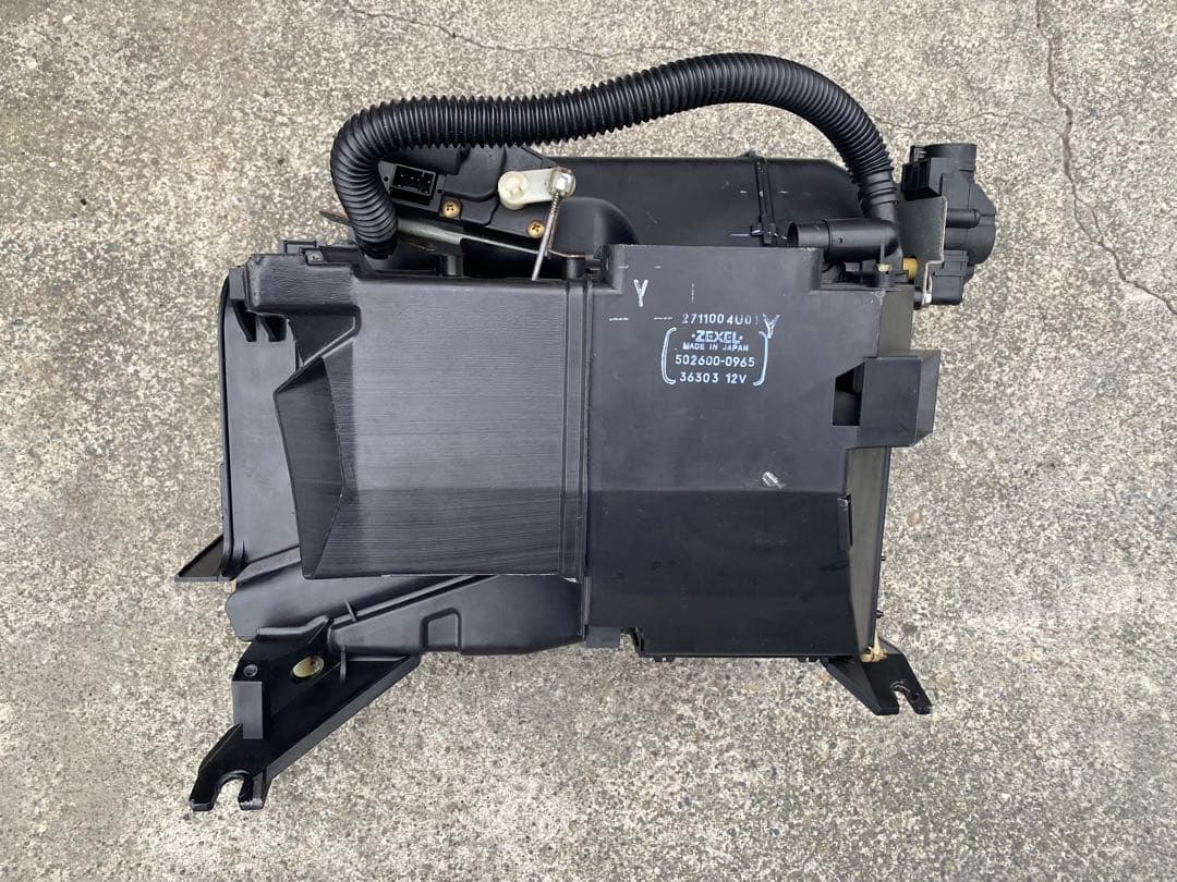 ス*イ様 日産　GTR BNR32 スカイライン　ニスモ　ヒーター　 コアユニッ