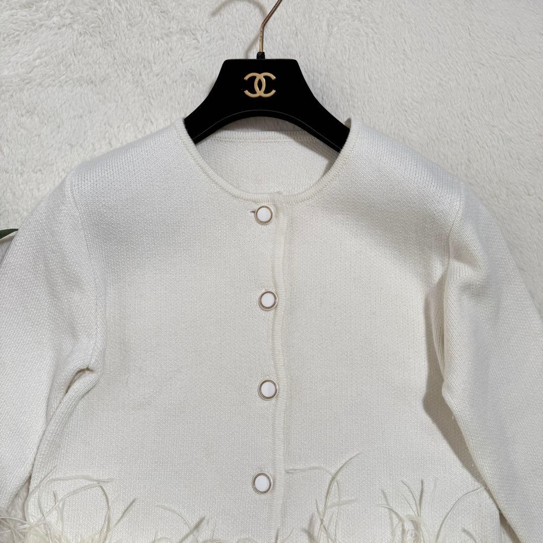 シェリエ sheller フェザーカーディガン　ファー　ニット　ホワイト