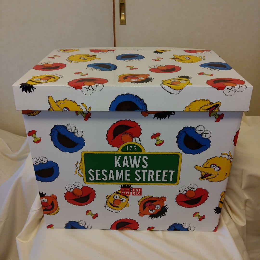 KAWS x SESAME STREETぬいぐるみコンプリートボックス ユニクロ