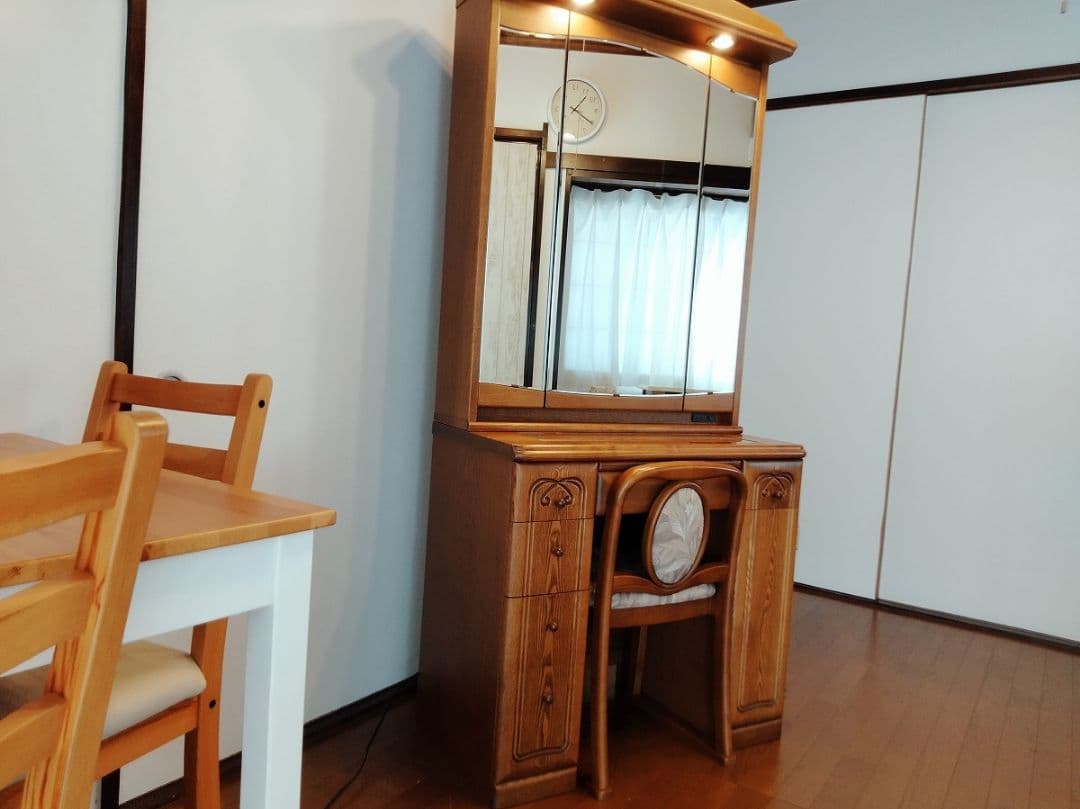 ドレッサー　収納力大きい