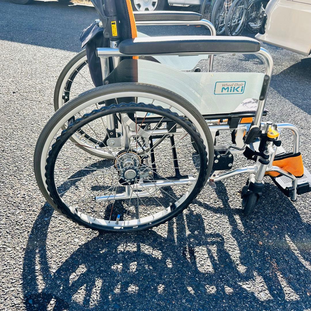 MIKI 車椅子　低床型　SKT-4lo スキット4
