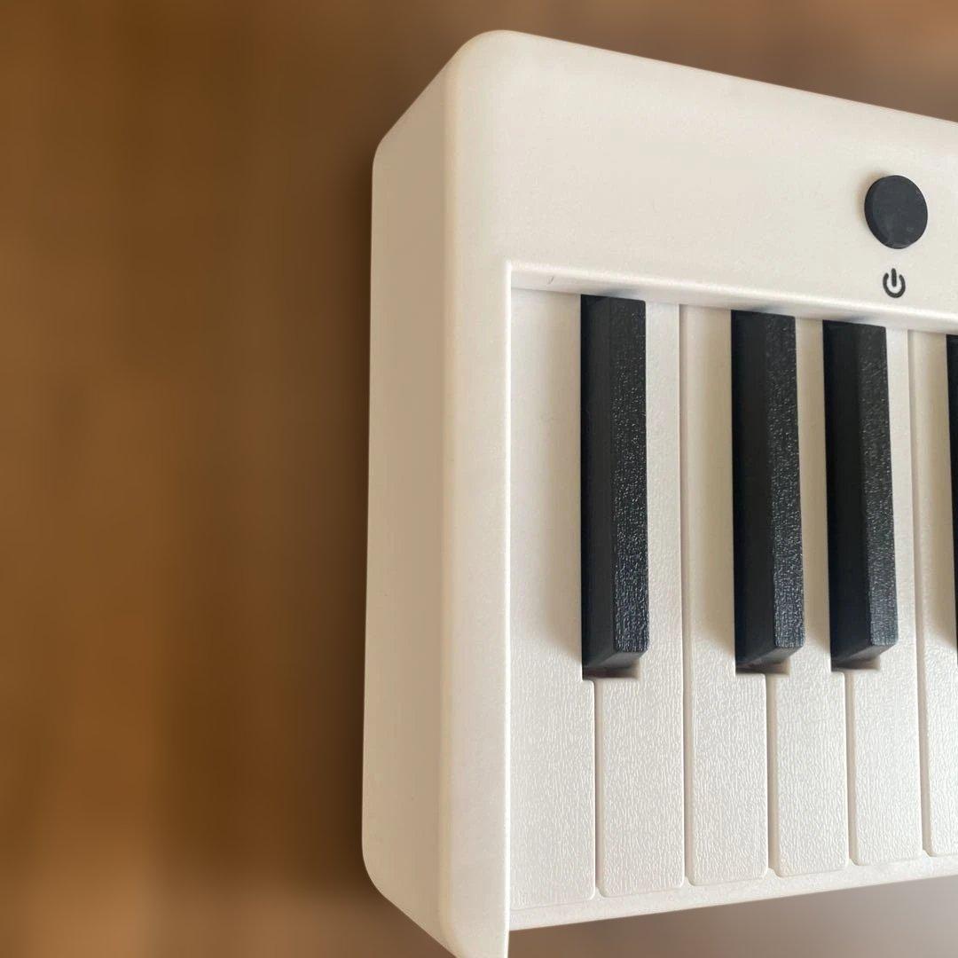 【送料無料】NikoMaku 電子ピアノ　SWAN-X