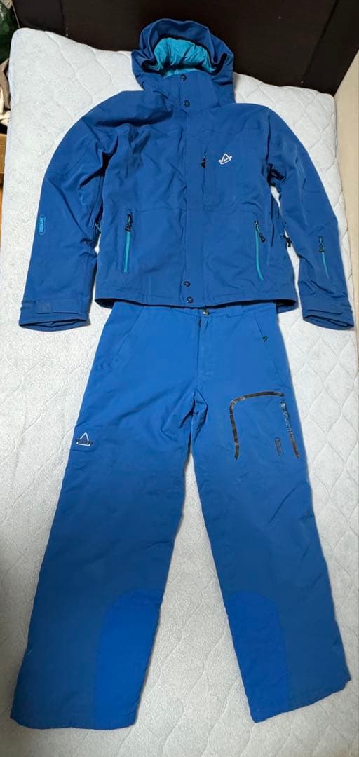 SOSスキーウェア Mサイズ使用少ない