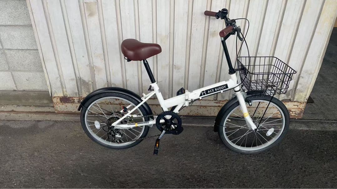 ホワイト　20インチ 折りたたみ 自転車 シマノ 6段変速 鍵 カゴ