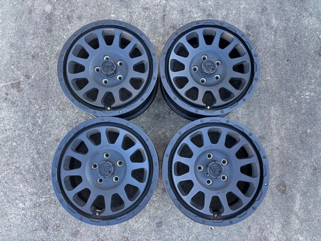 デルタフォースオーバル 16インチ ホイール4本セット