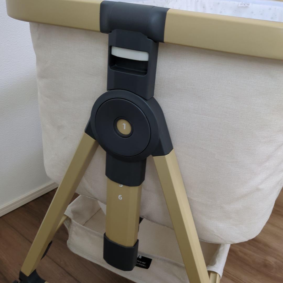 【中古良品】HZDMJ ベビーベッド　カーキ