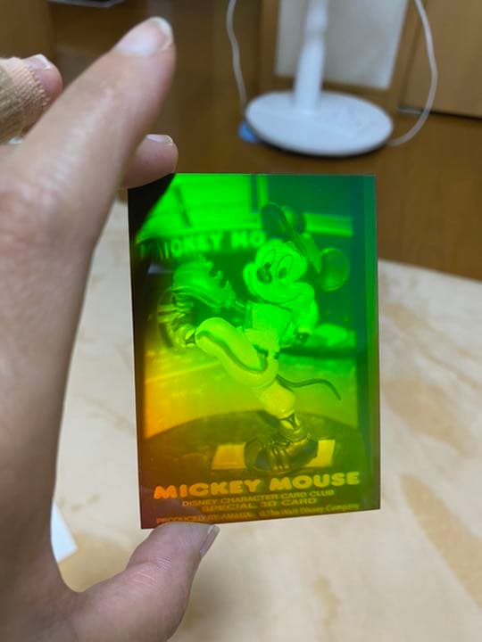 ◆天田印刷加工㈱ ディズニーキャラクターカードクラブ会員証の3Dカード2枚◆