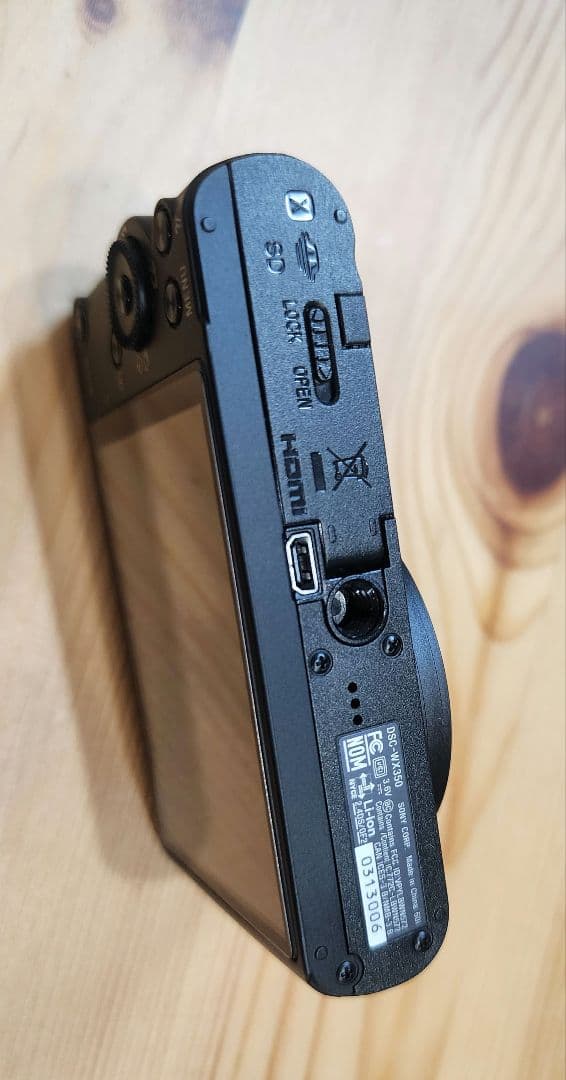 ほぼ未使用　SONY サイバーショットDSC-WX350　32Gカード付き