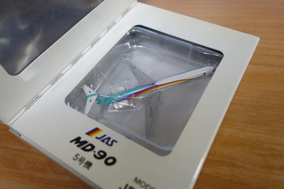 ①ダイキャスト JAS MD-90 7機 1/500