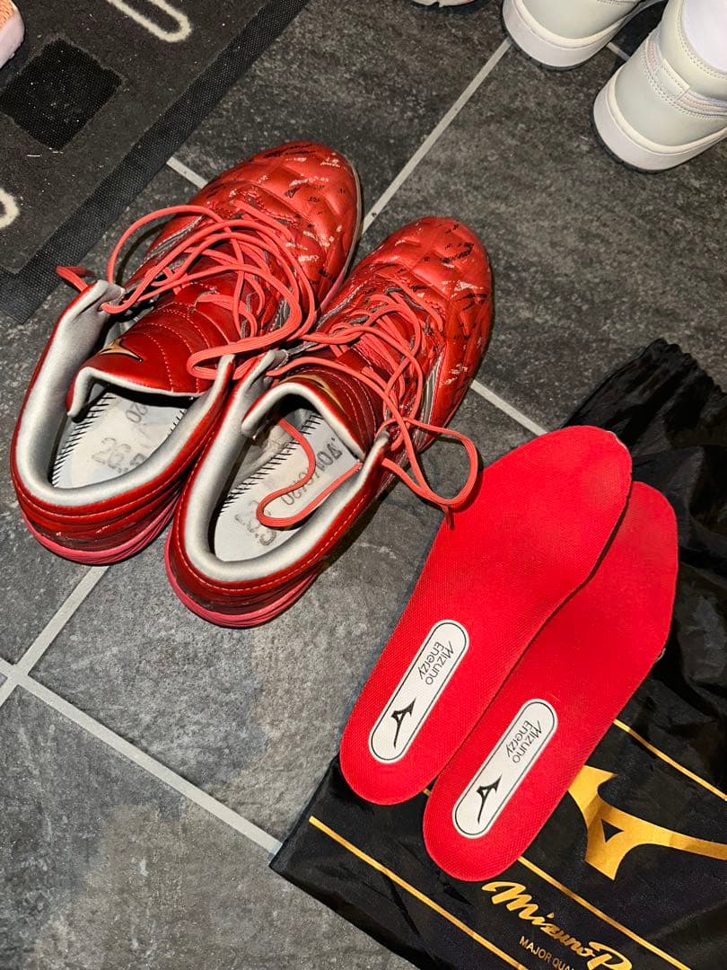 ミズノプロ クッションレボプロ MID TPU