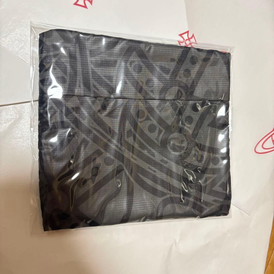新品未使用品 ヴィヴィアンウエストウッド エコバッグ オーブ総柄 ナイロン