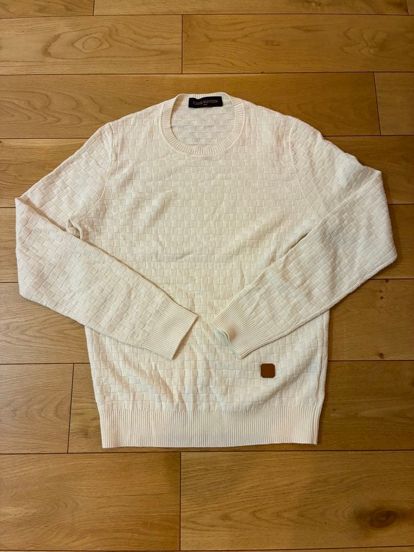 L*g様 Louis Vuitton ホワイトニットセーター
