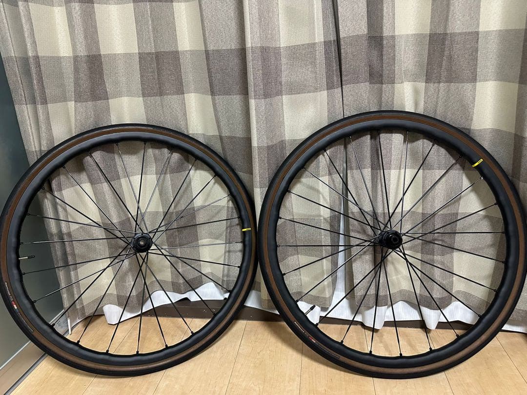 マビック　ホイール　MAVIC KSYRIUM SL 25 DISC