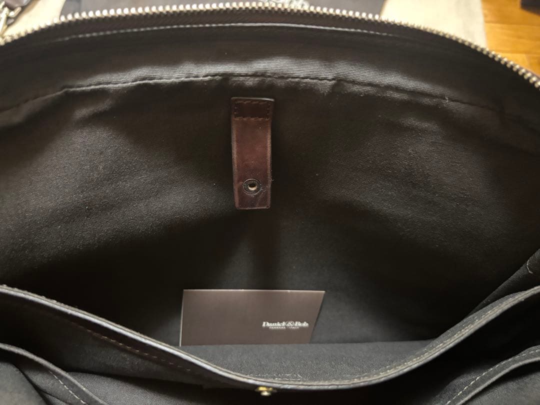 Daniel & Bob ブラックレザー ビジネスバッグ　ブラウン