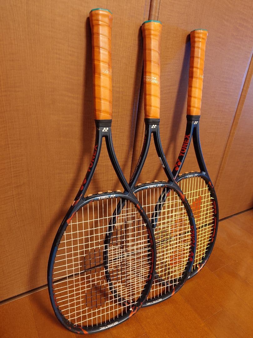 美品！YONEX VCORE PRO97 G2 310g 3本セット!!