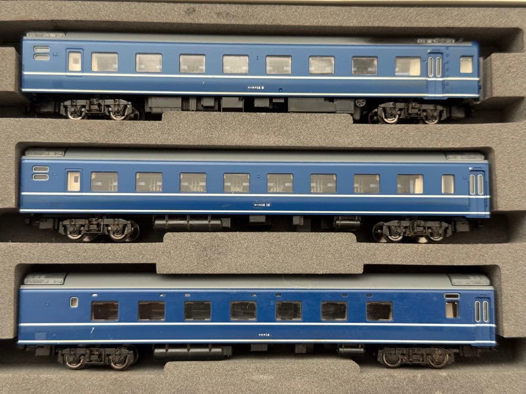 国鉄 14系14形特急寝台客車(さくら)基本セット　ジャンク