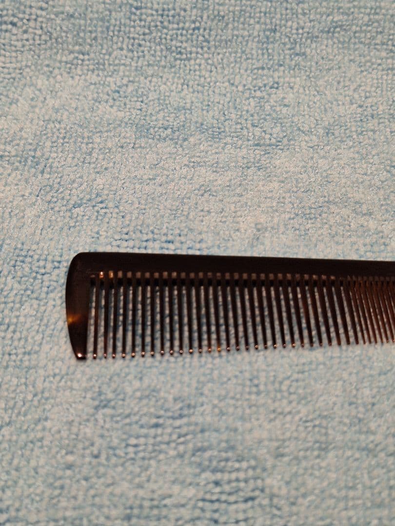 美品・理容職人向け本べっ甲櫛・中古品（NO.2）