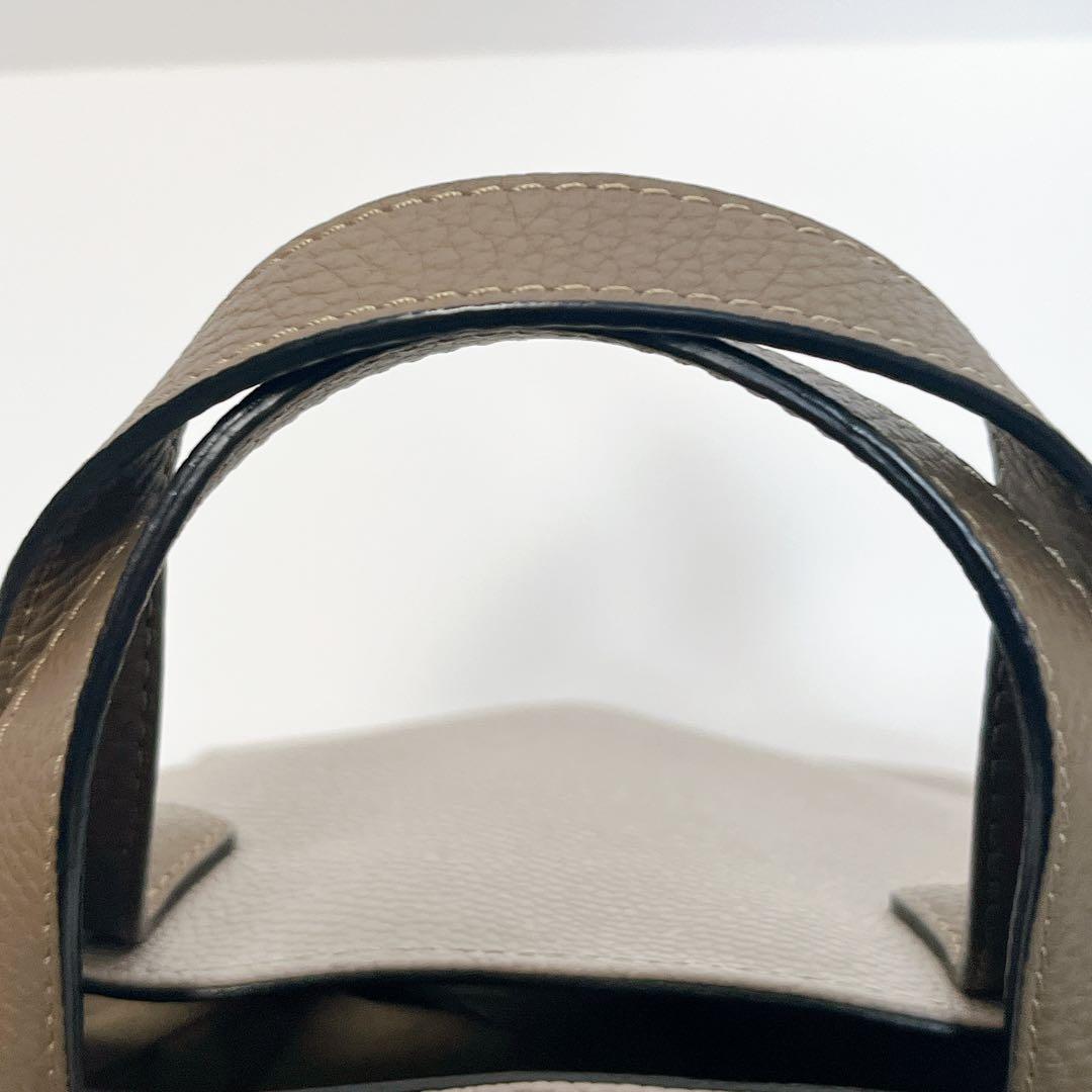 【美品】エルベシャプリエ2827GL Mastic & Loutre