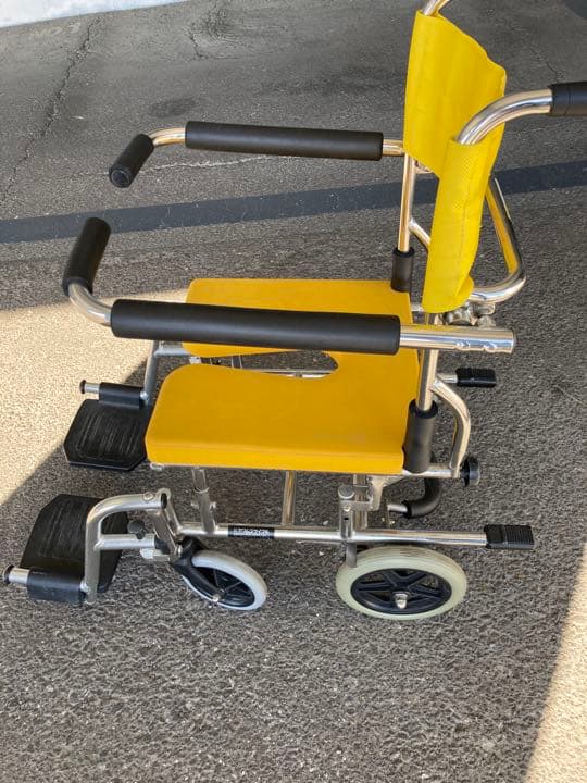 カワムラサイクル　シャワーチェア　シャワー用車椅子　KS10