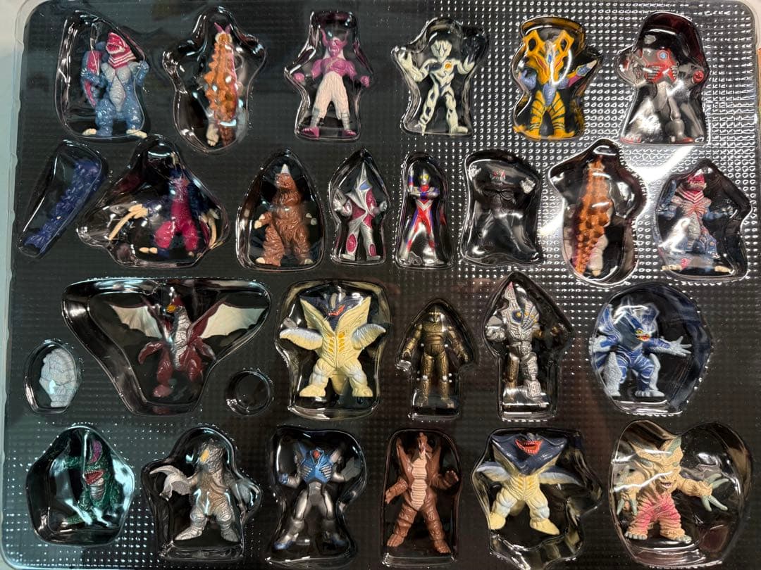 ウルトラマンティガ ティガモンスター超全集 PART1 希少品