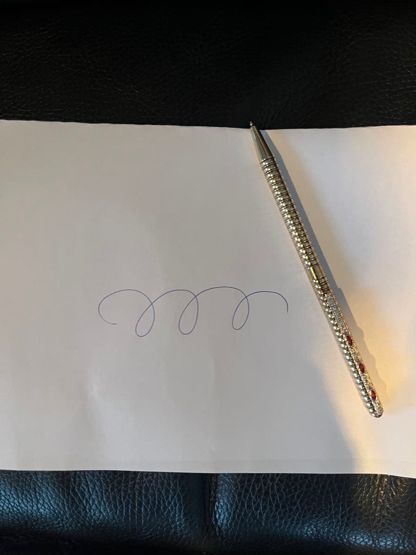 エステーデュポンS.T.DUPONT ボールペン 特注:宝石ダイヤ、ルビー装飾