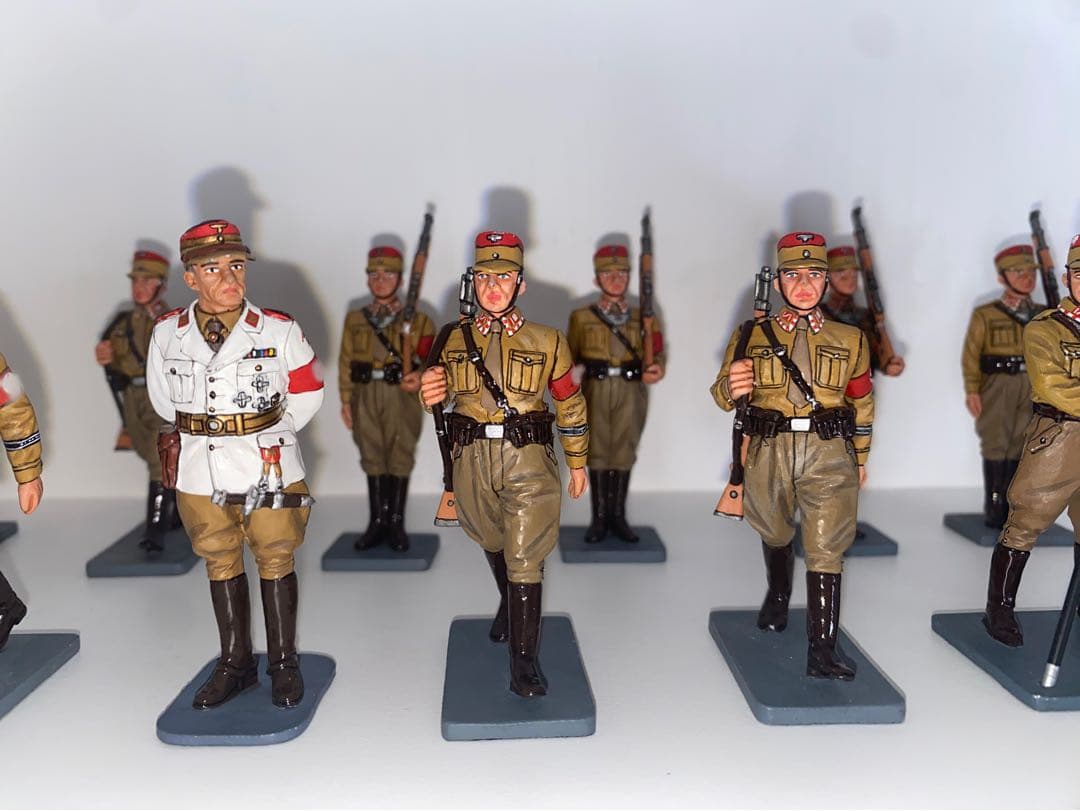 KING & COUNTRY'S メタル製フィギュア　スケール1:30　14隊