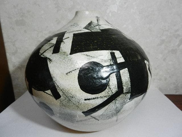 京焼　伝統工芸士「河島浩三」作　大型花瓶（高２７．５㌢、胴３０㌢、重５．８㌕）