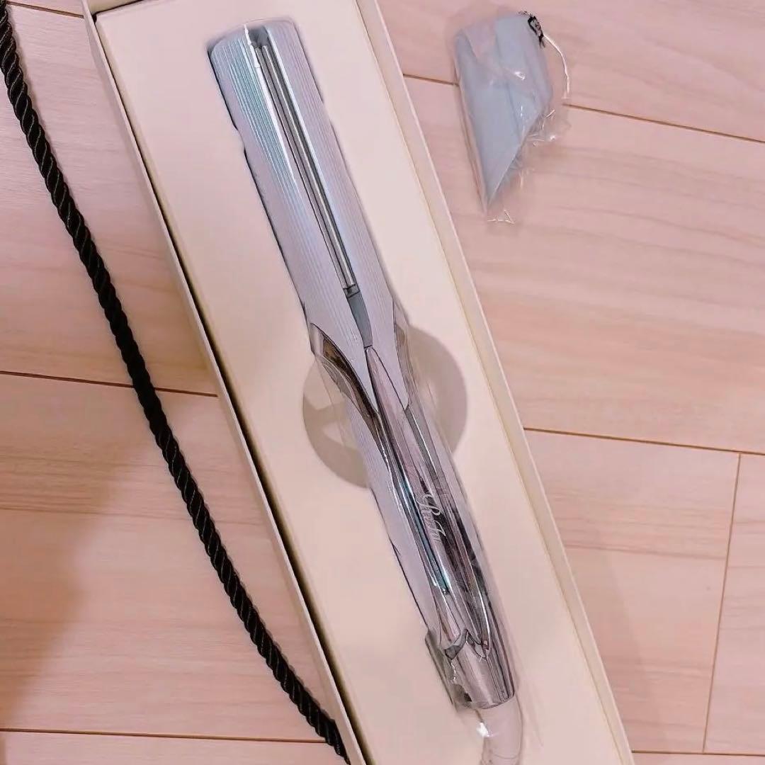 リファ ストレートアイロン プロ ホワイト